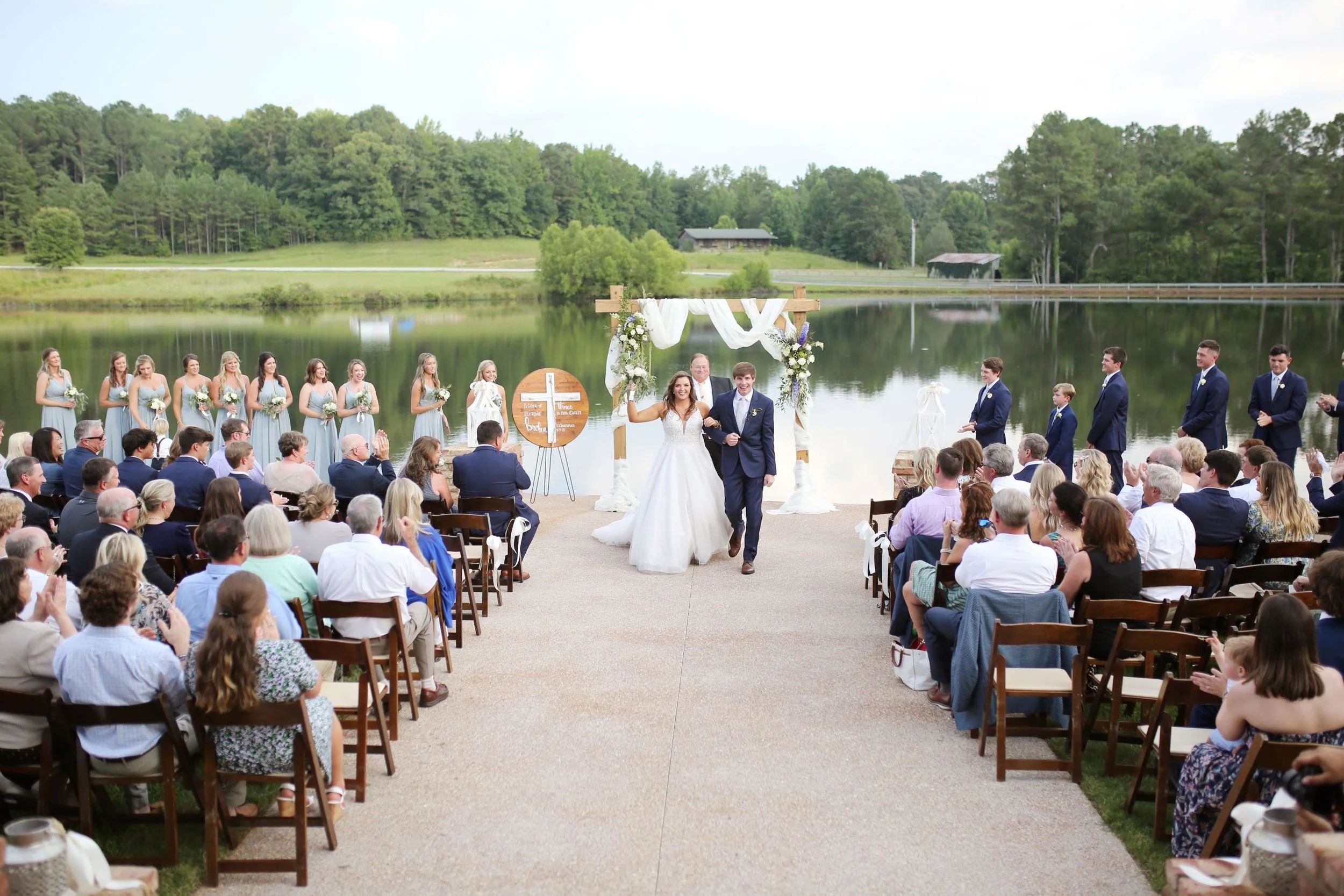 spring outdoor ceremony with chairs facing lake at the Jefferson Oxford