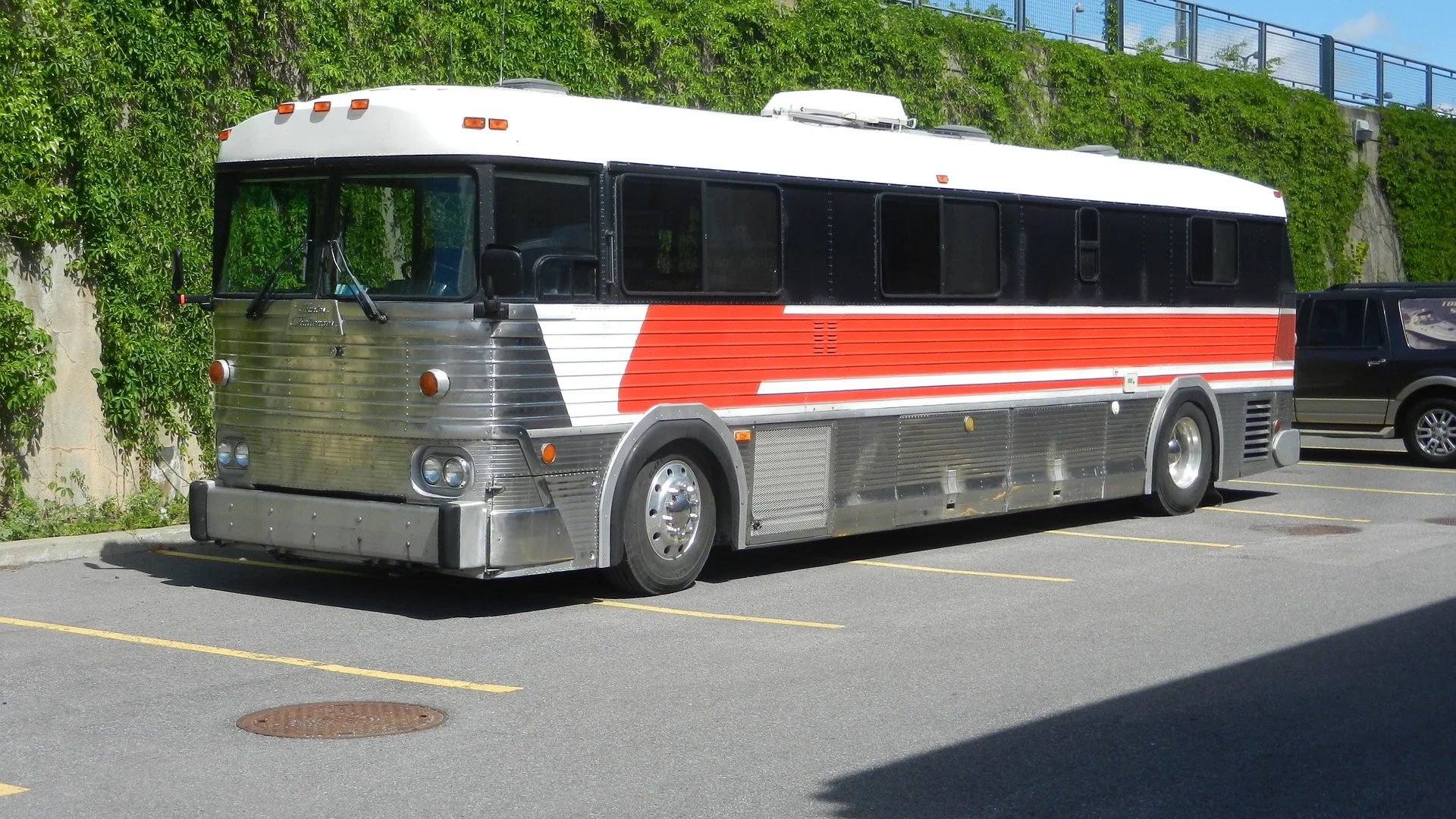 camp bus2.jpg