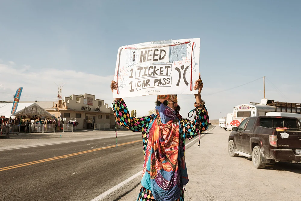 01100_28716_burningman2018_helenecyr.jpg