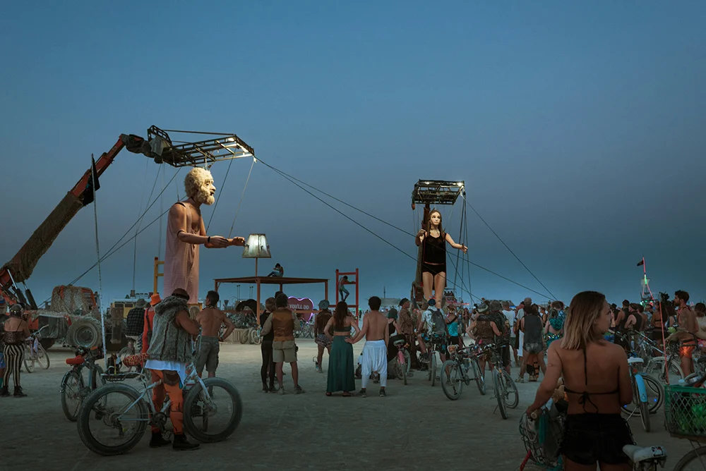 19100_28899_burningman2018_helenecyr.jpg