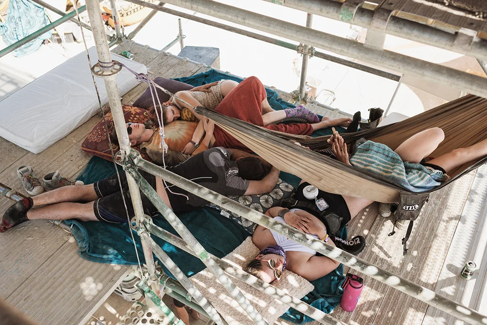 32100_29004_burningman2018_helenecyr.jpg