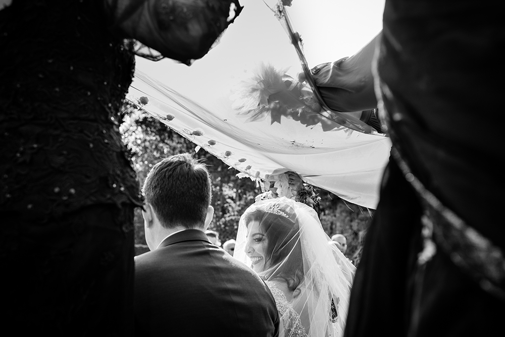 42628_250-2-hatley-castle-wedding-by-helene-cyr.jpg