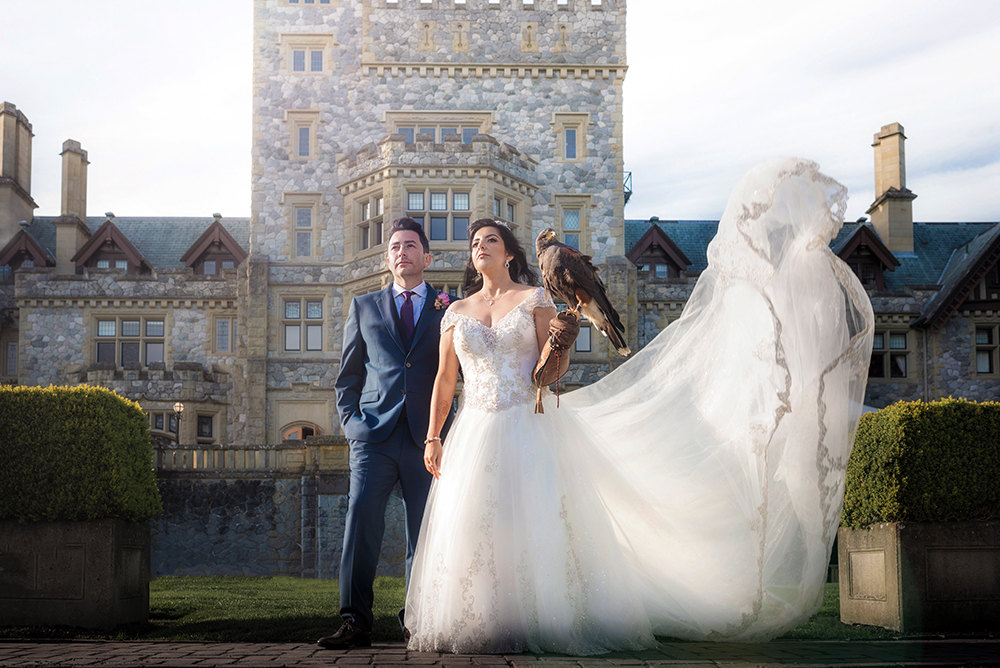 57628_344-hatley-castle-wedding-by-helene-cyr.jpg