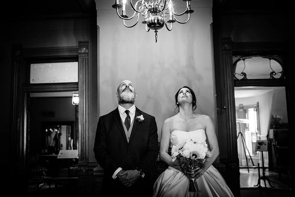 635_202-craigdarroch-castle-wedding-helenecyr.jpg