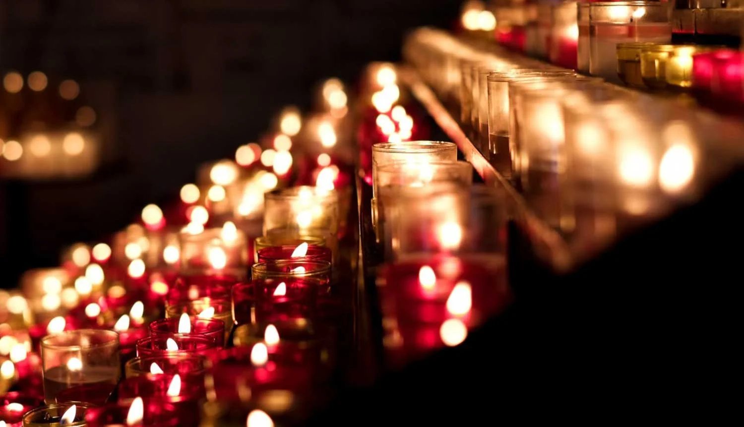 rows_of_candles_church.jpg