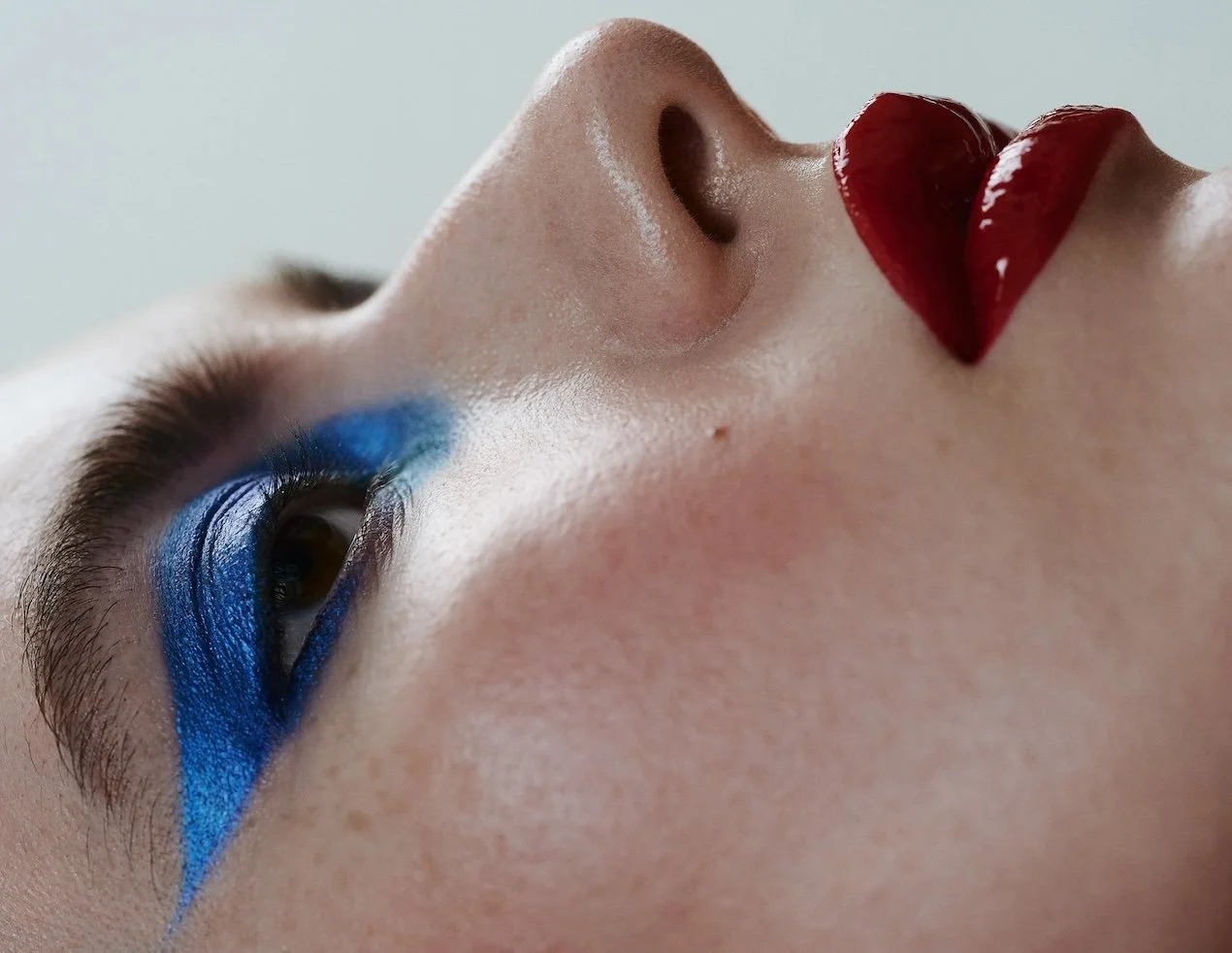 93b13d_01a85354b4de41d08e614fbdb54bbd15~mv2 copy.jpg