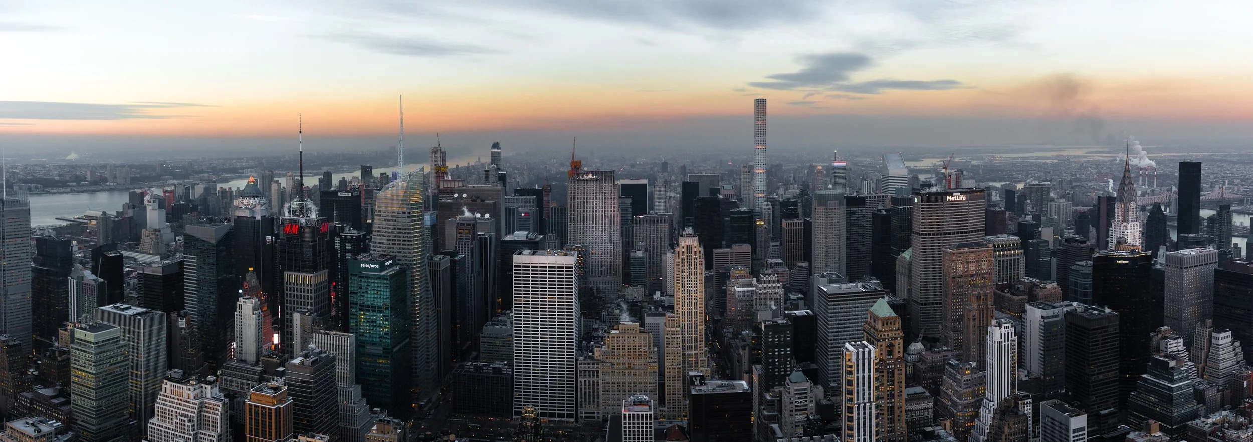 New York Night Panorama.jpg