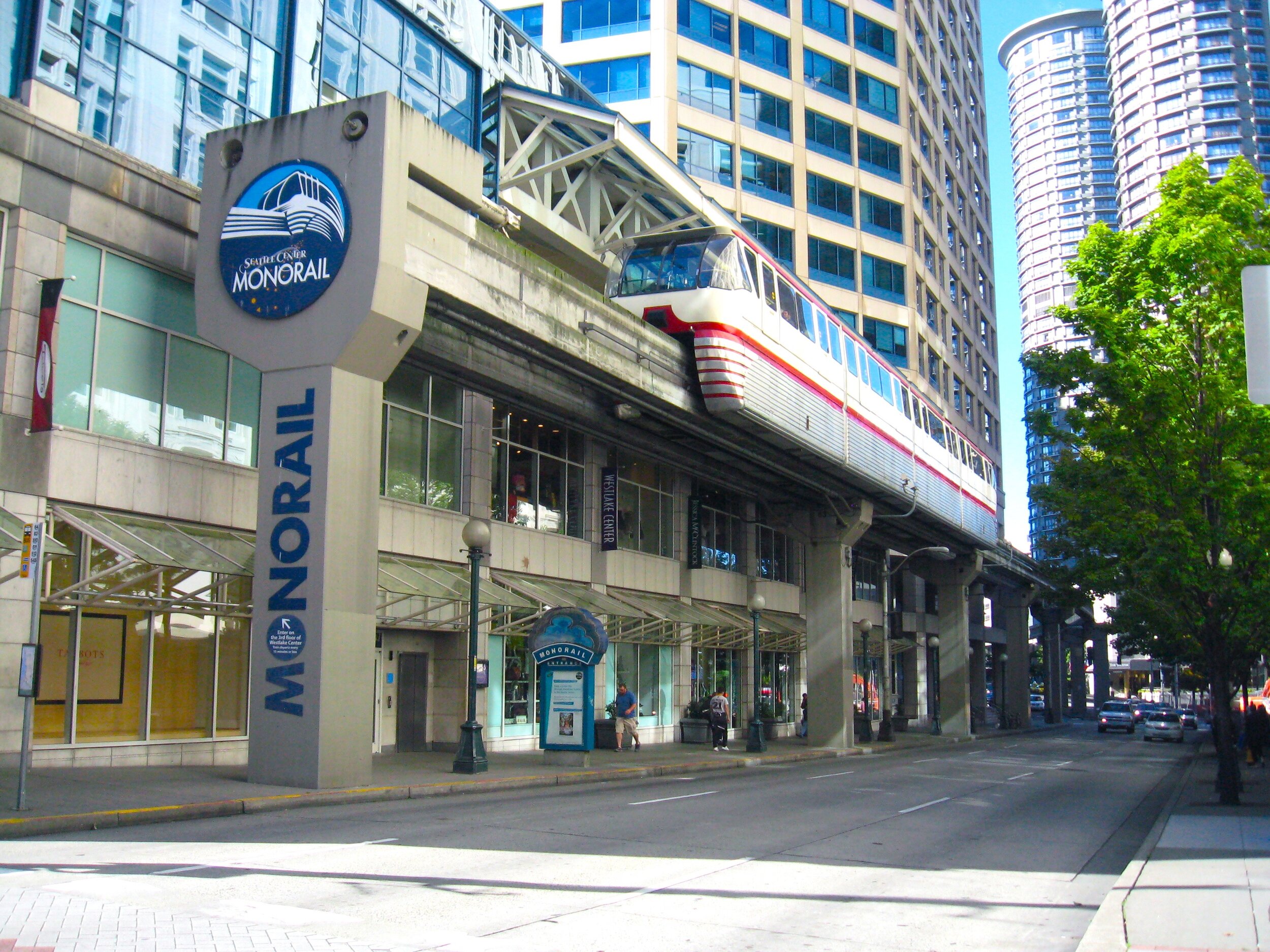 Seattle Monorail 4.jpg