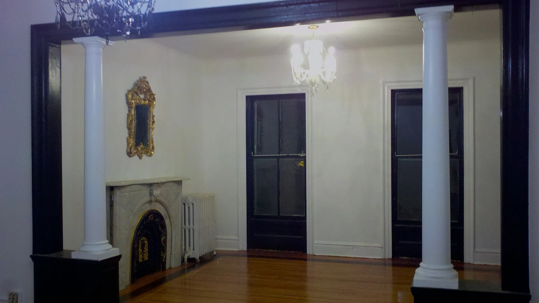 122#3 Living Dining Wide.jpg