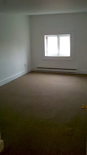 34#6 Bedroom.jpg