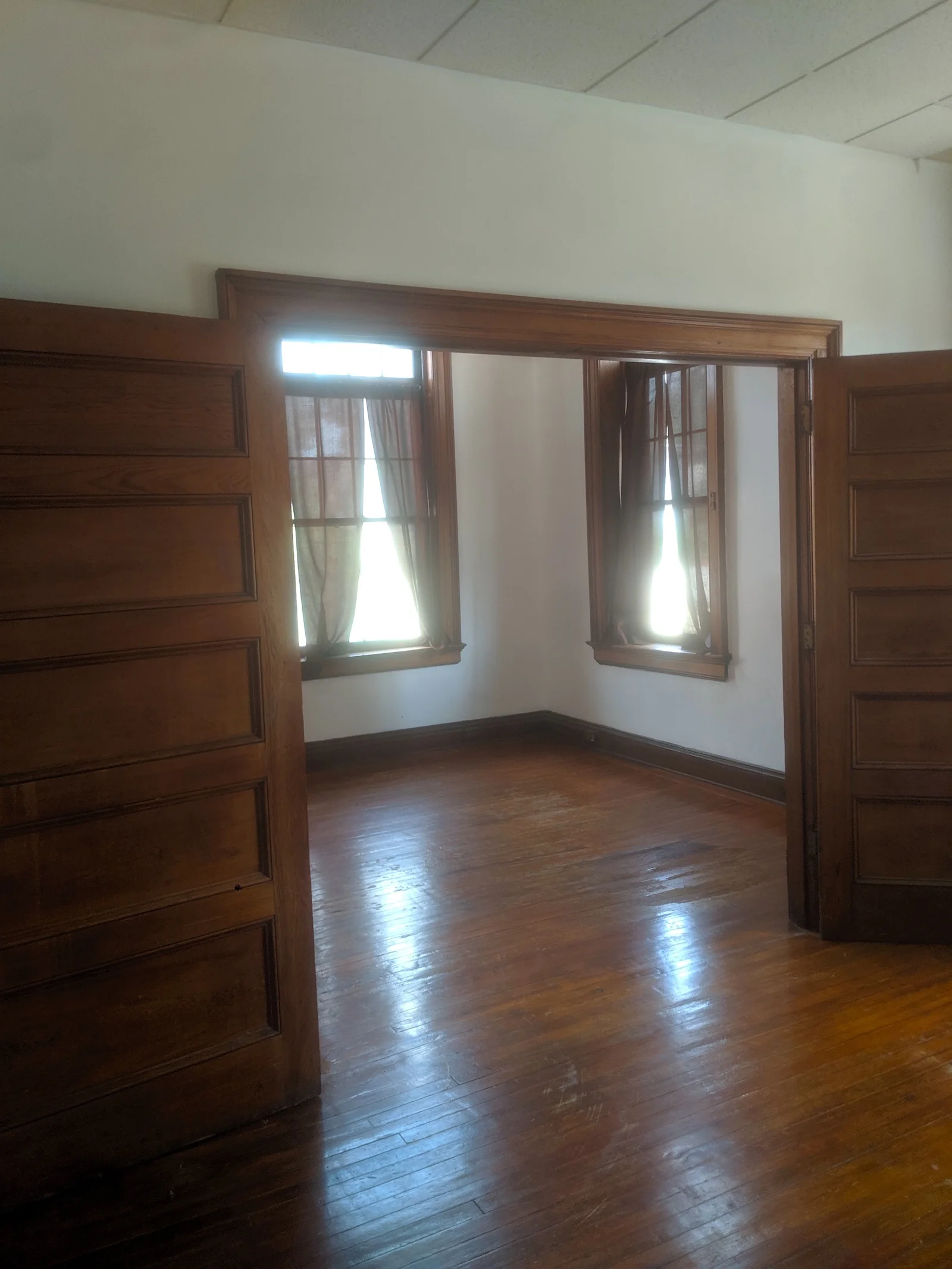 84#102 2019 Double Doors.jpg