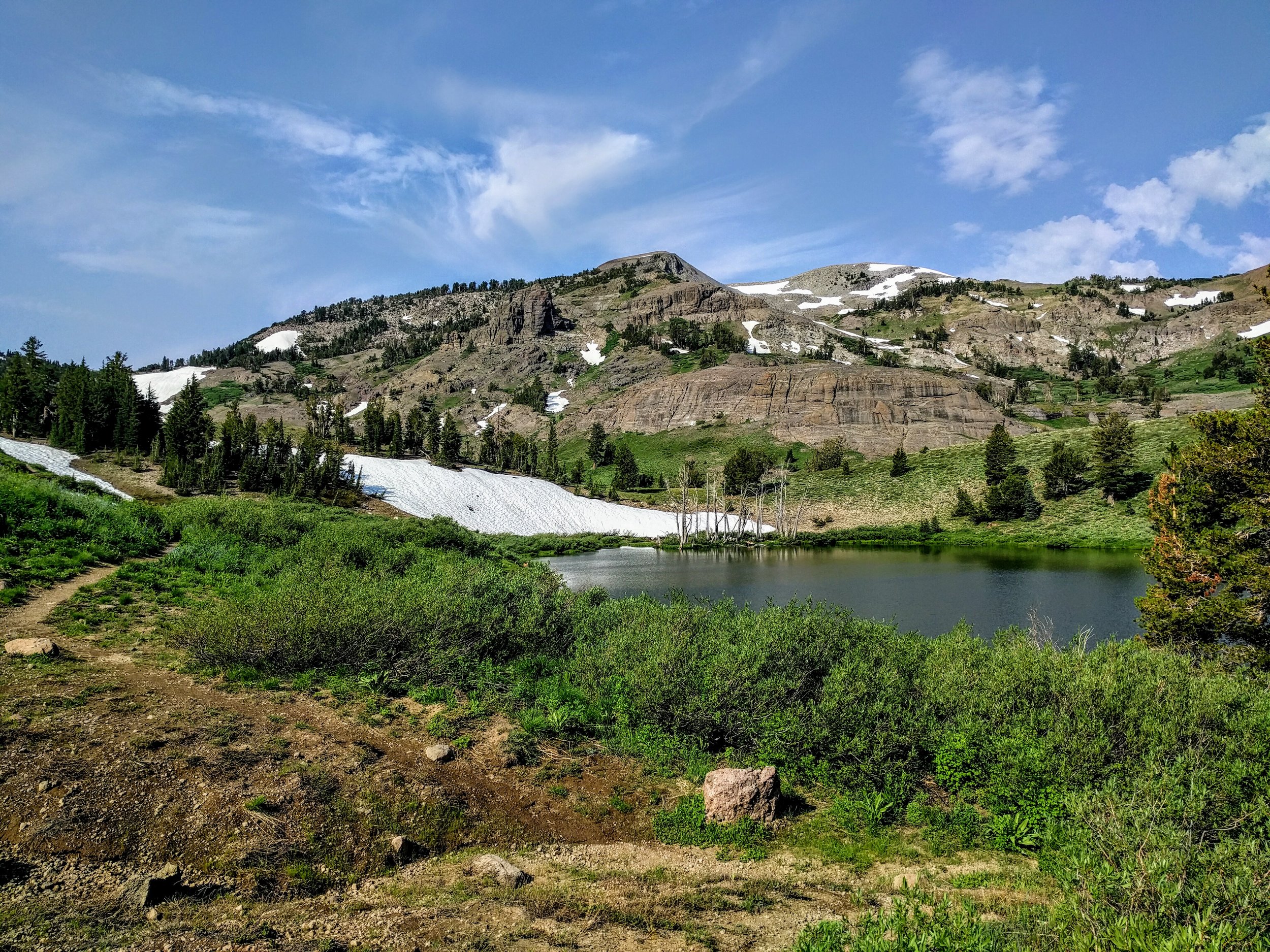 Noble Lake located along the Pacific Crest Trail leading up to Highland Peak