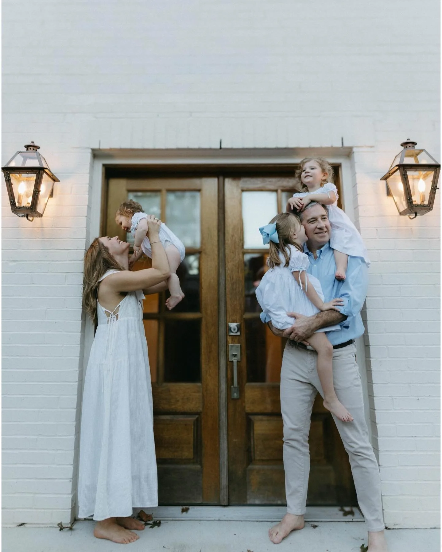 The Webb Family 🤍

#luslensphotography 
detroit family photographer, 
nashville maternity photographer,
nashville family photographer, ann arbor family photographer,  ann arbor newborn photographer, michigan family
photographer, ann arbor family pho