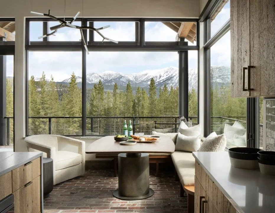 The view from this inviting Kitchen just draws you in.

Custom banquette nook by the talented @crazyeightdesign and @fryfurniture 

#brickfloors #roomwithaview #interiordesign #lifestyle #designbuild 
@lohss_construction @mistachuck_ @shelterinterior