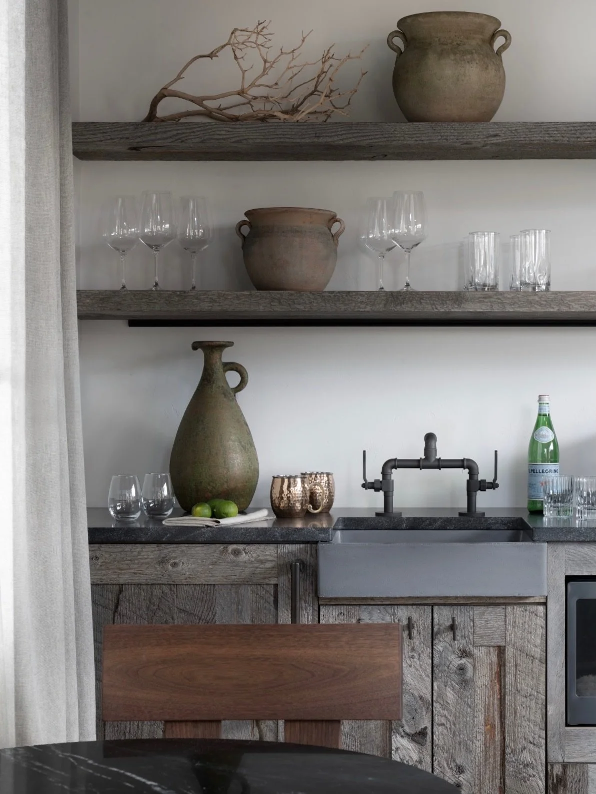 Summer cabin vibes. 
#cozy 

@lohss_construction @mistachuck_ @shelterinteriors
