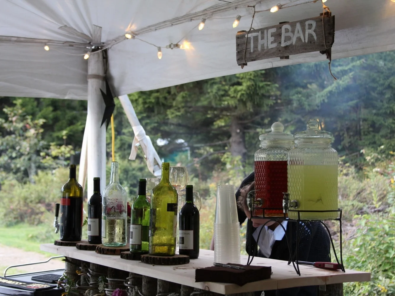 Country-Style Wedding on the Maine Coast