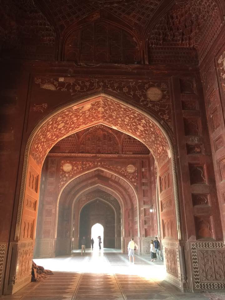 TajMahal_Indoors.jpg