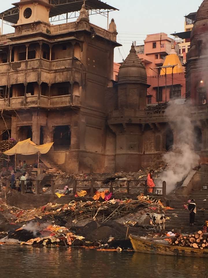 Varanasi_Ritual_India.jpg