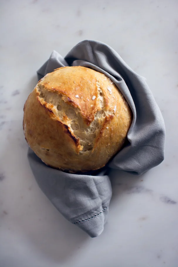 nokneadhoneyandthymebread-3.jpg