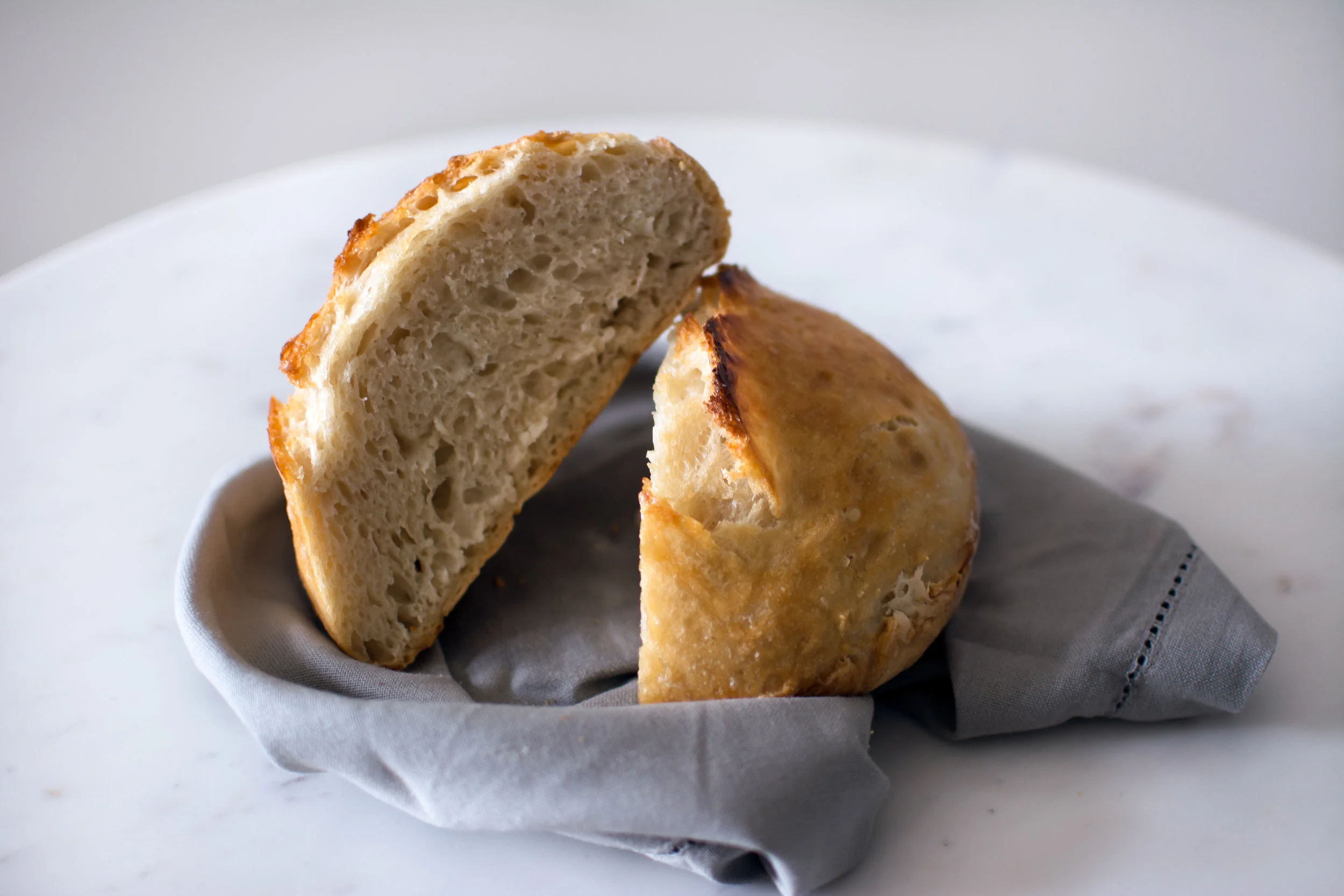 nokneadhoneyandthymebread-5.jpg