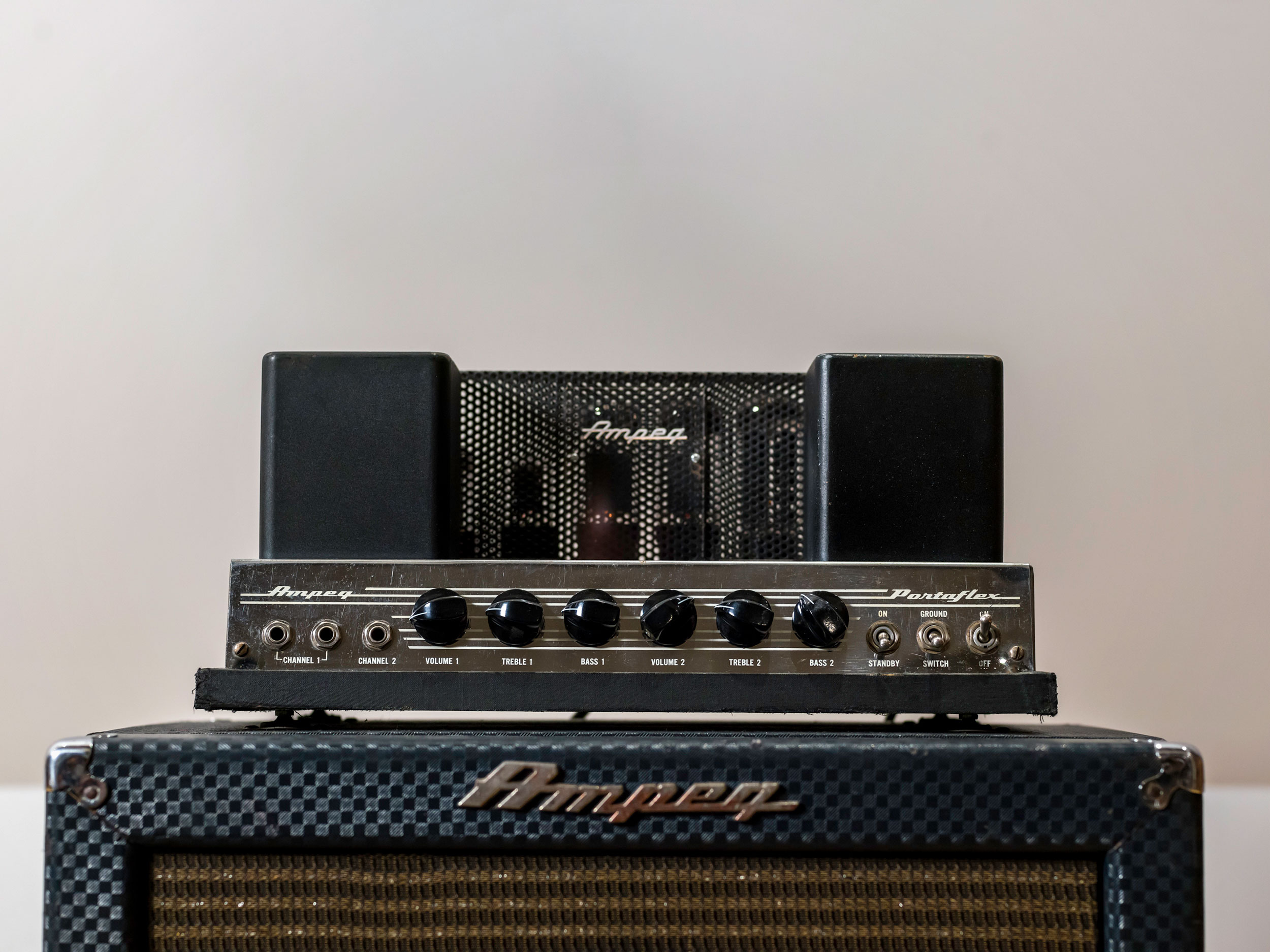 1963 Ampeg B-15-N