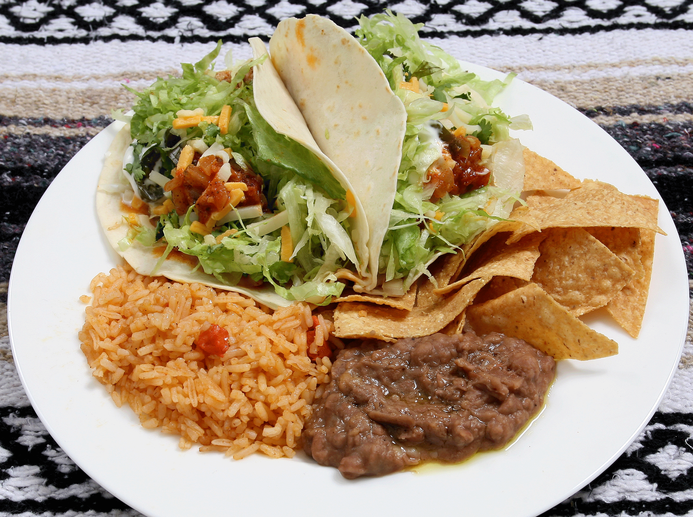 2-FLOUR-TACO-MEAL-TacoAmigo.gif