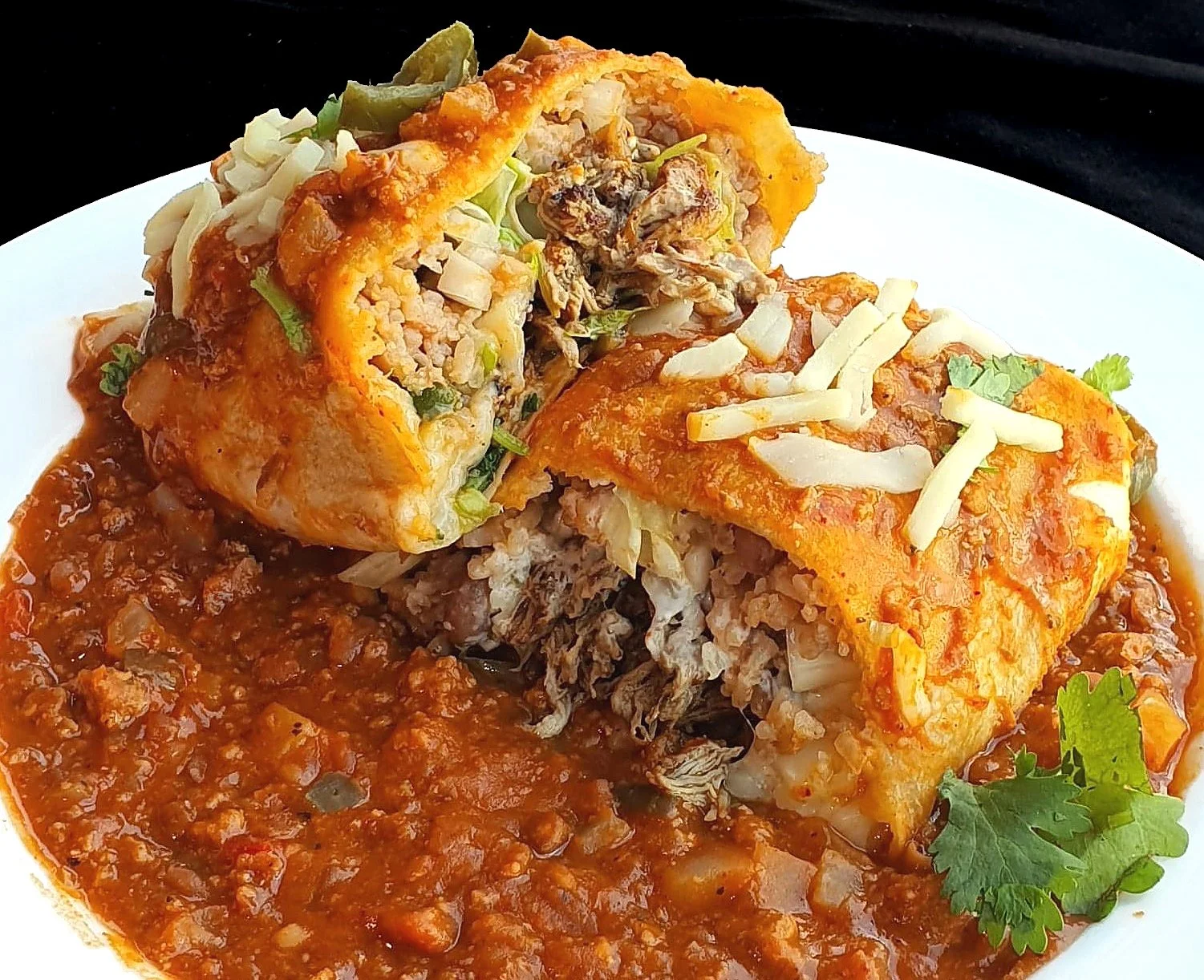 15.b.CHILI CON CARNE BURRITO MEAL.Taco.Amgio.jpg