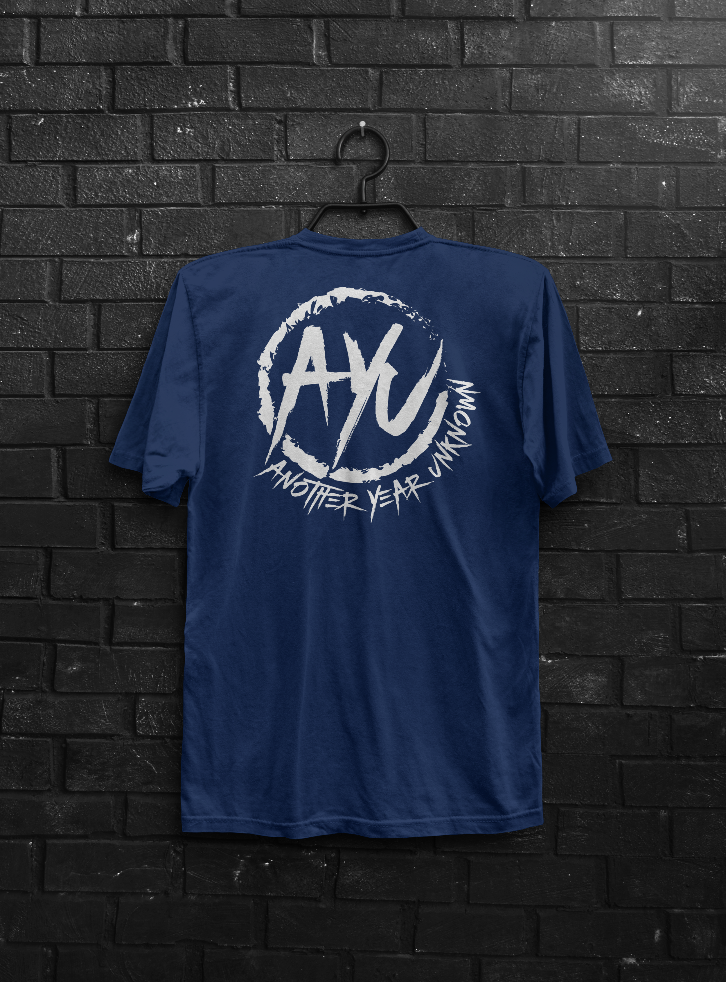 AYUGrungeCircle-Single-Tees(NavyBackw:Brick).png