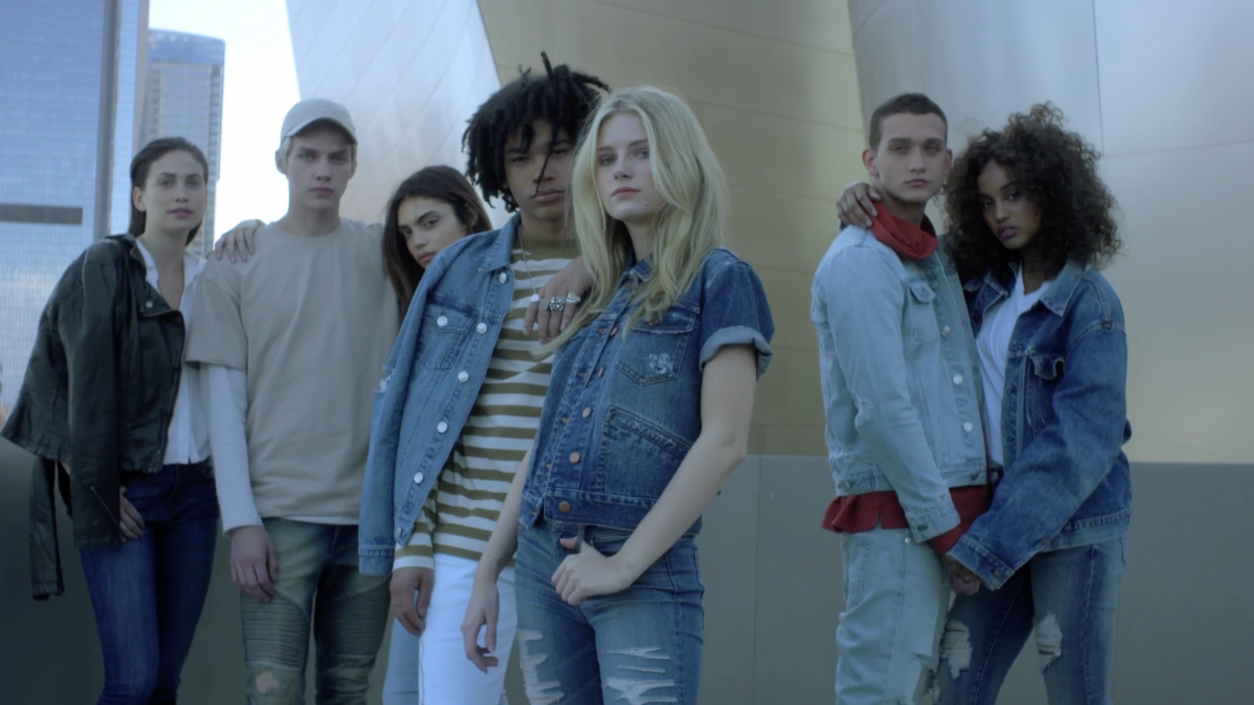 Pac Sun - A Day in the Life of Luka and Lottie