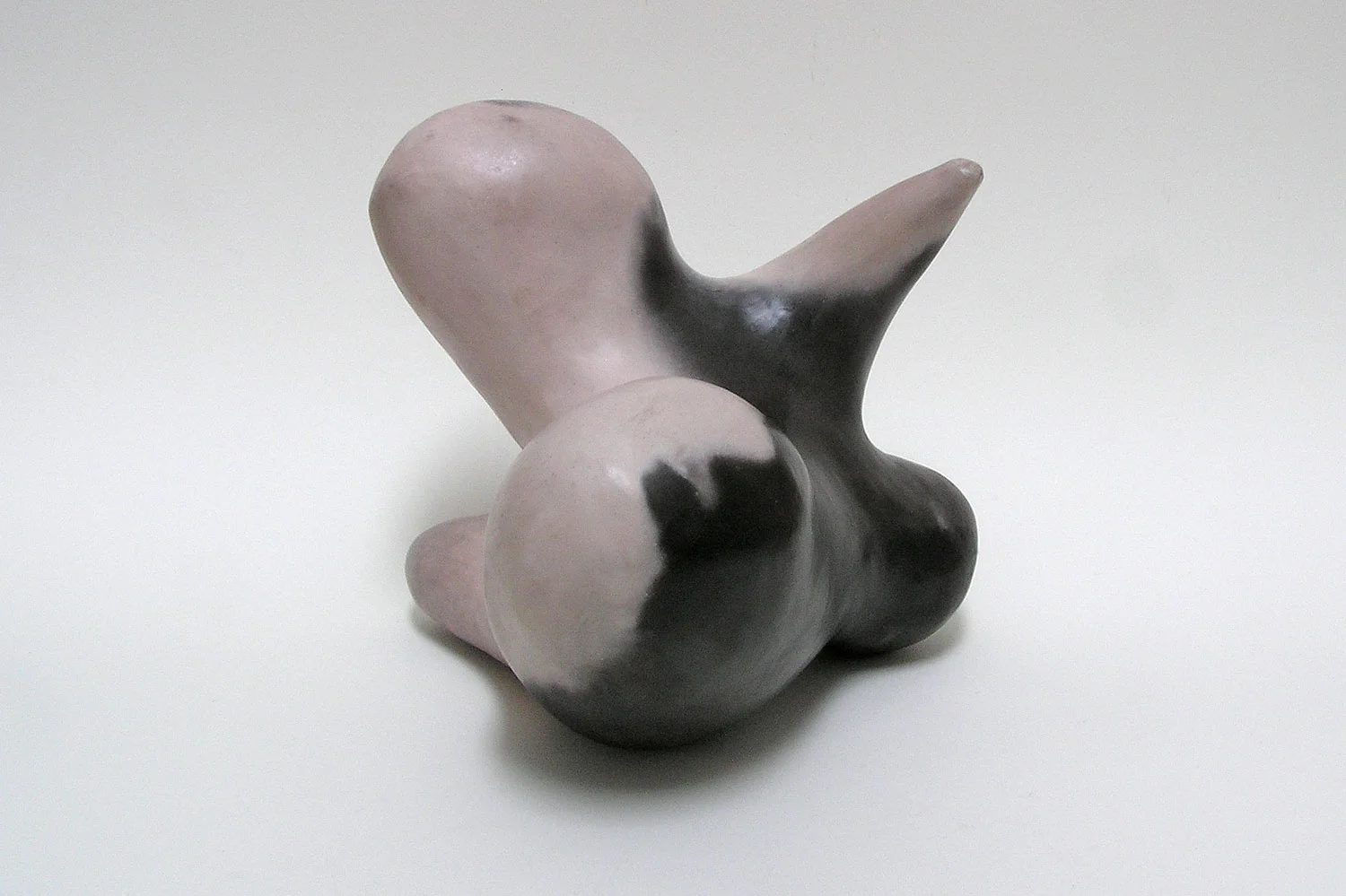 1346 --- 230mm x 190mm x 190mm