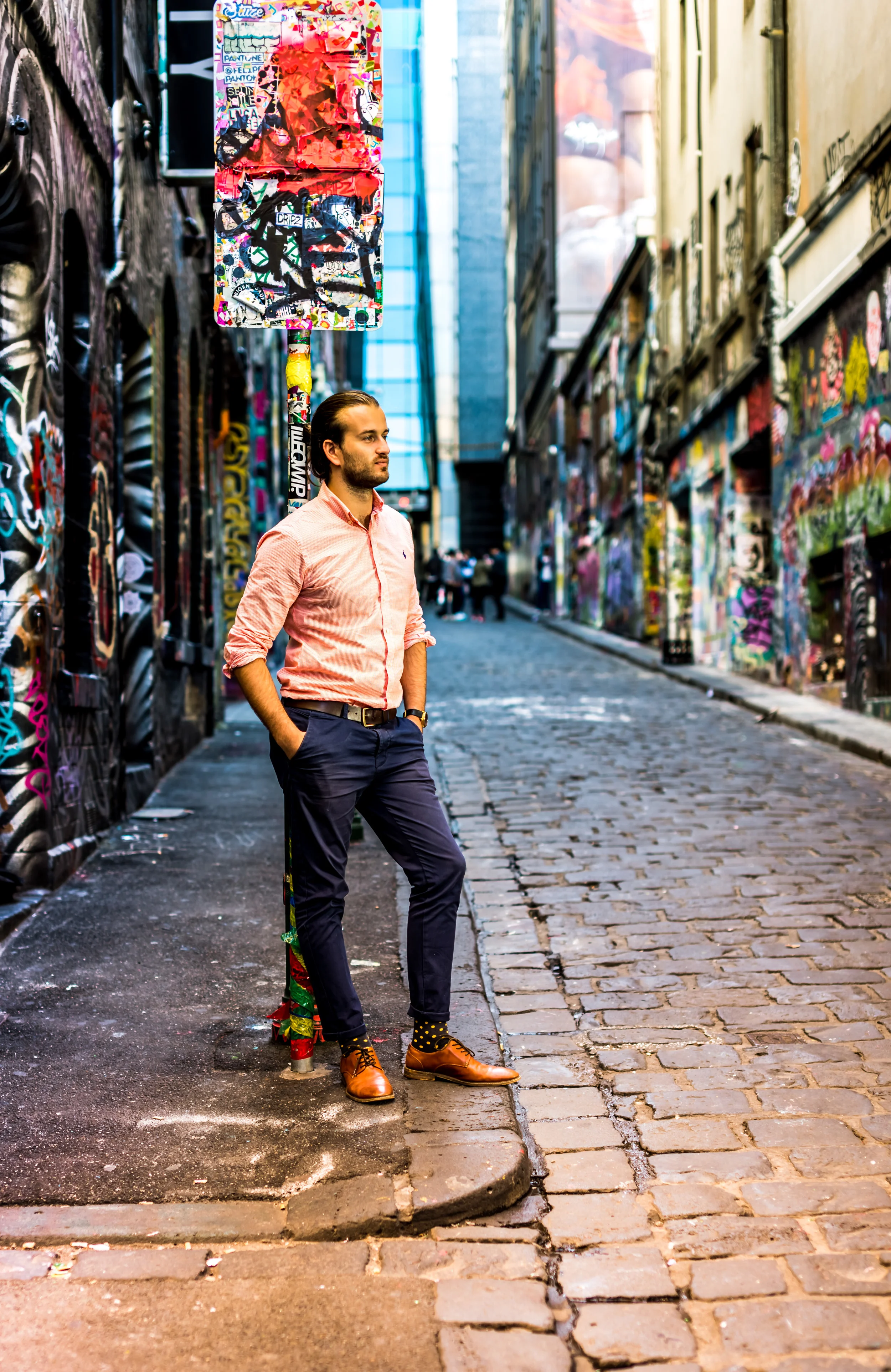 URBAN-CASUAL STREETSCAPES & LANEWAYS