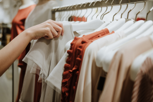 10 Tips to Find the Perfect Personal Shopper for Your Needs