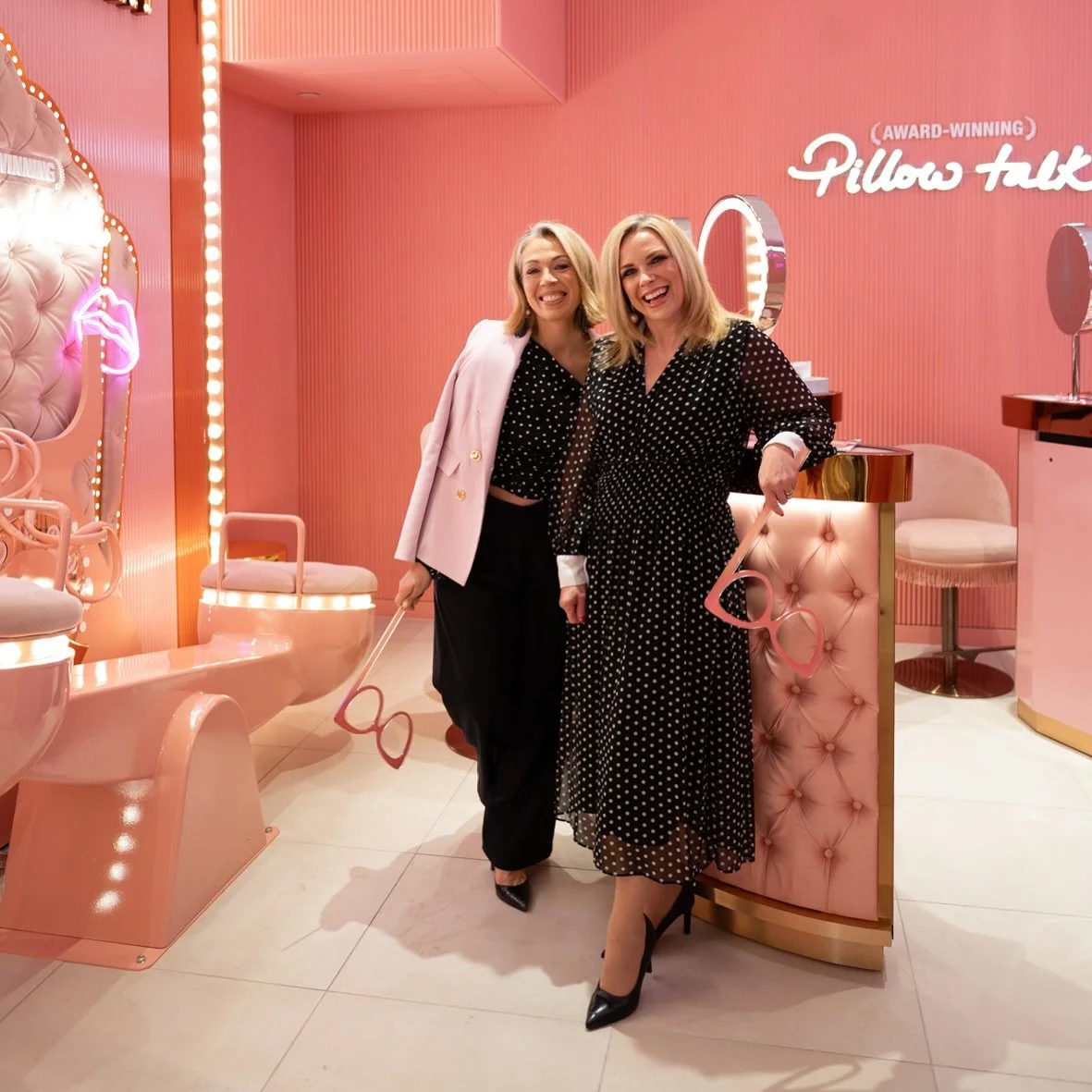 ✨ Celebrating almost one year with the wonderful @nathaliebridgesinstyle on our team! ✨

If you&rsquo;ve worked with her, you already know:
⭐️ She brings pure warmth, joy and reassurance into every session
⭐️ She has only 5-star reviews
⭐️ She makes 