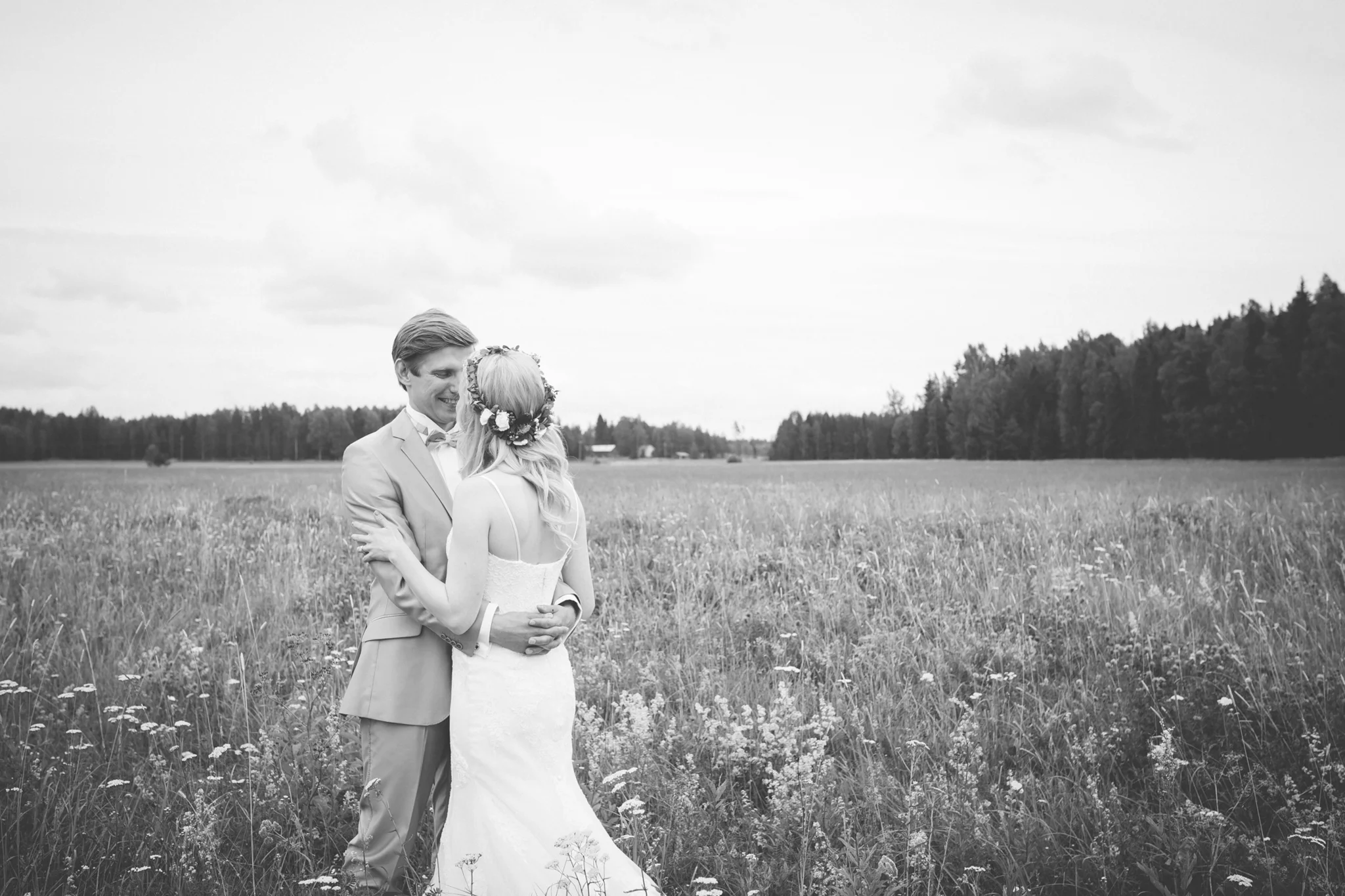 Anu ja Mikko / Häät ladossa