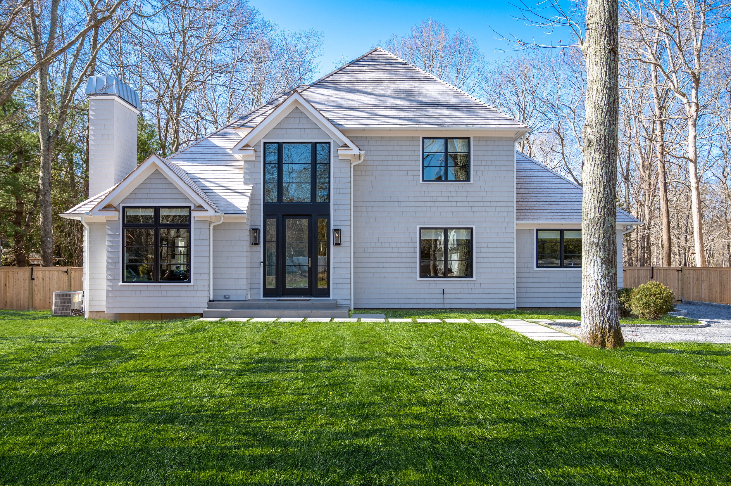 WebRes01_52 Tansey Ln, Bridgehampton_Front.jpeg