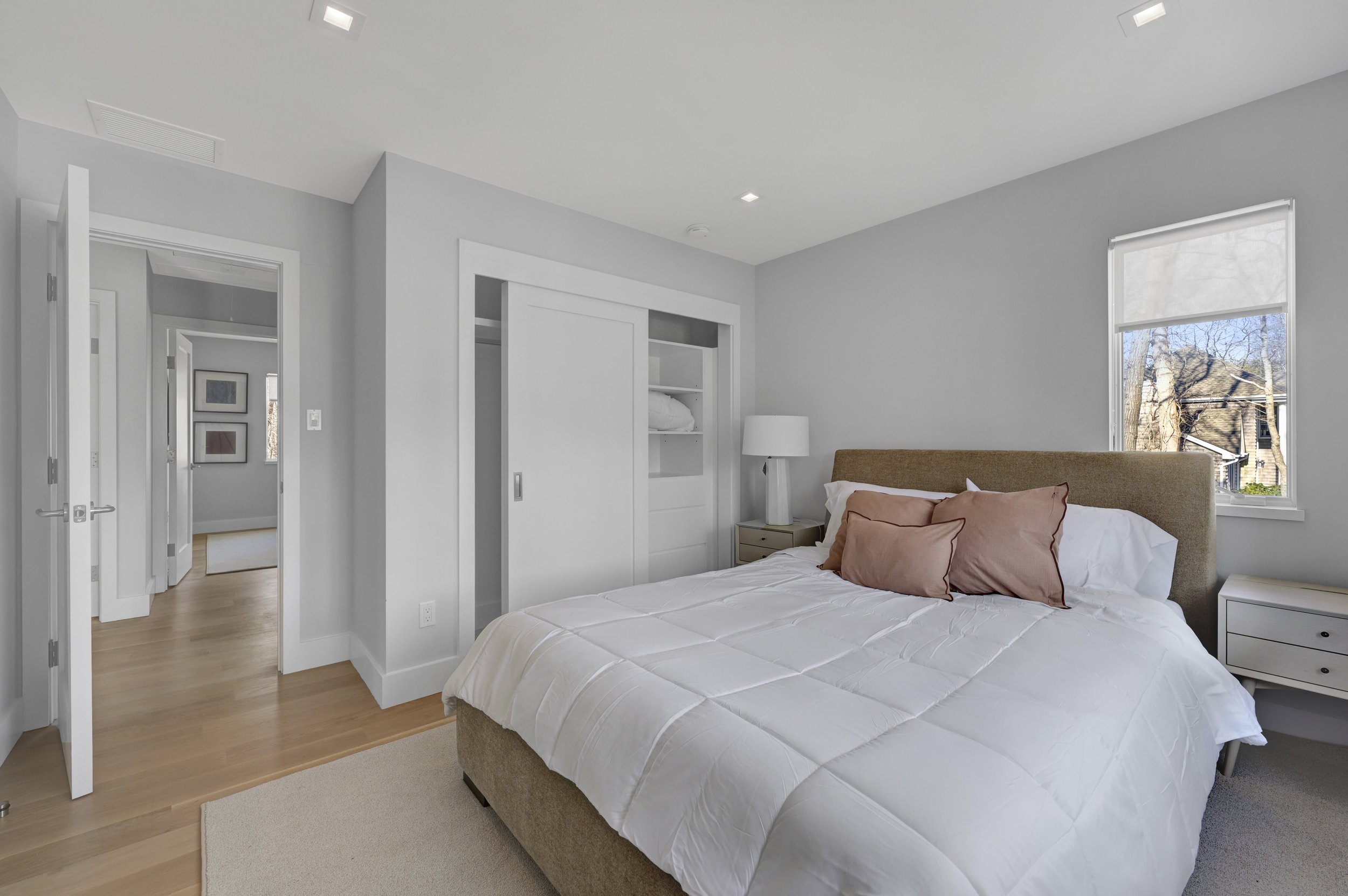 WebRes23_52 Tansey Ln, Bridgehampton_Bedroom.jpg