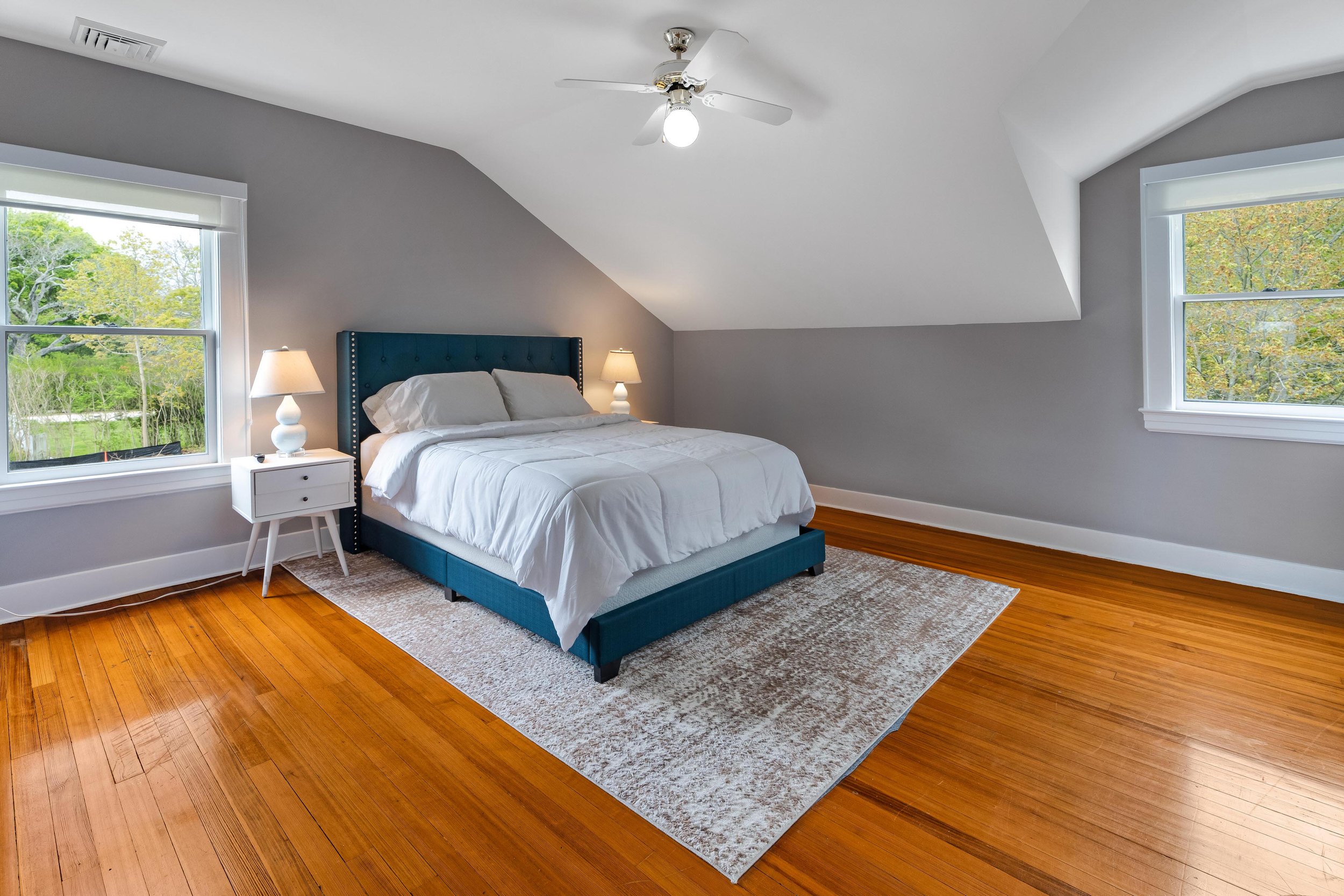 WebRes23_32 Butter Ln, Bridgehampton_Bedroom.jpg