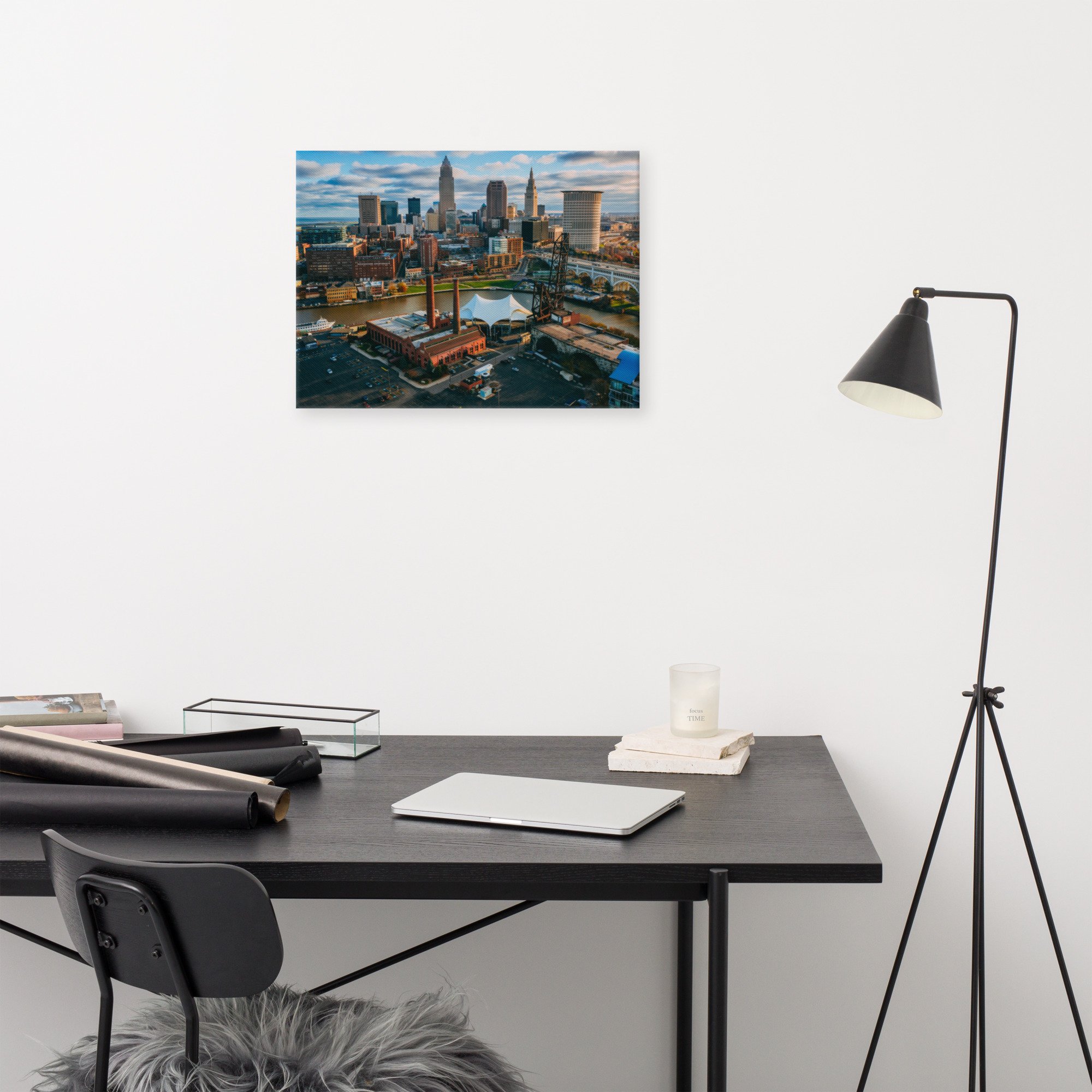 canvas-(in)-18x24-front-6377b4372c285.jpg