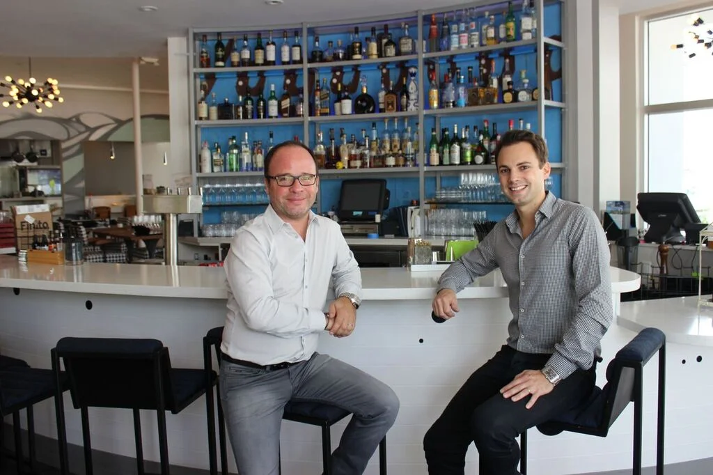 Fabien Chalard y Julien Géliot, socios y propietarios de Vagabond Kitchen and Bar.