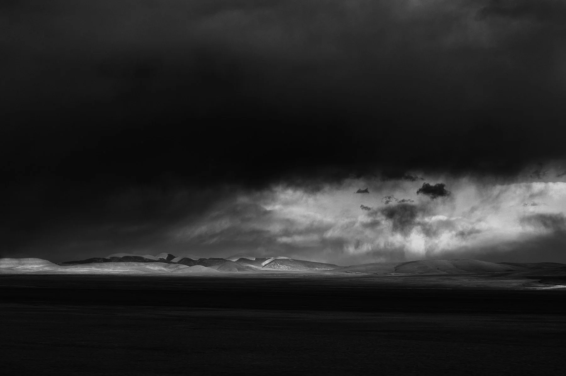 moody-landscape-tibet.jpg