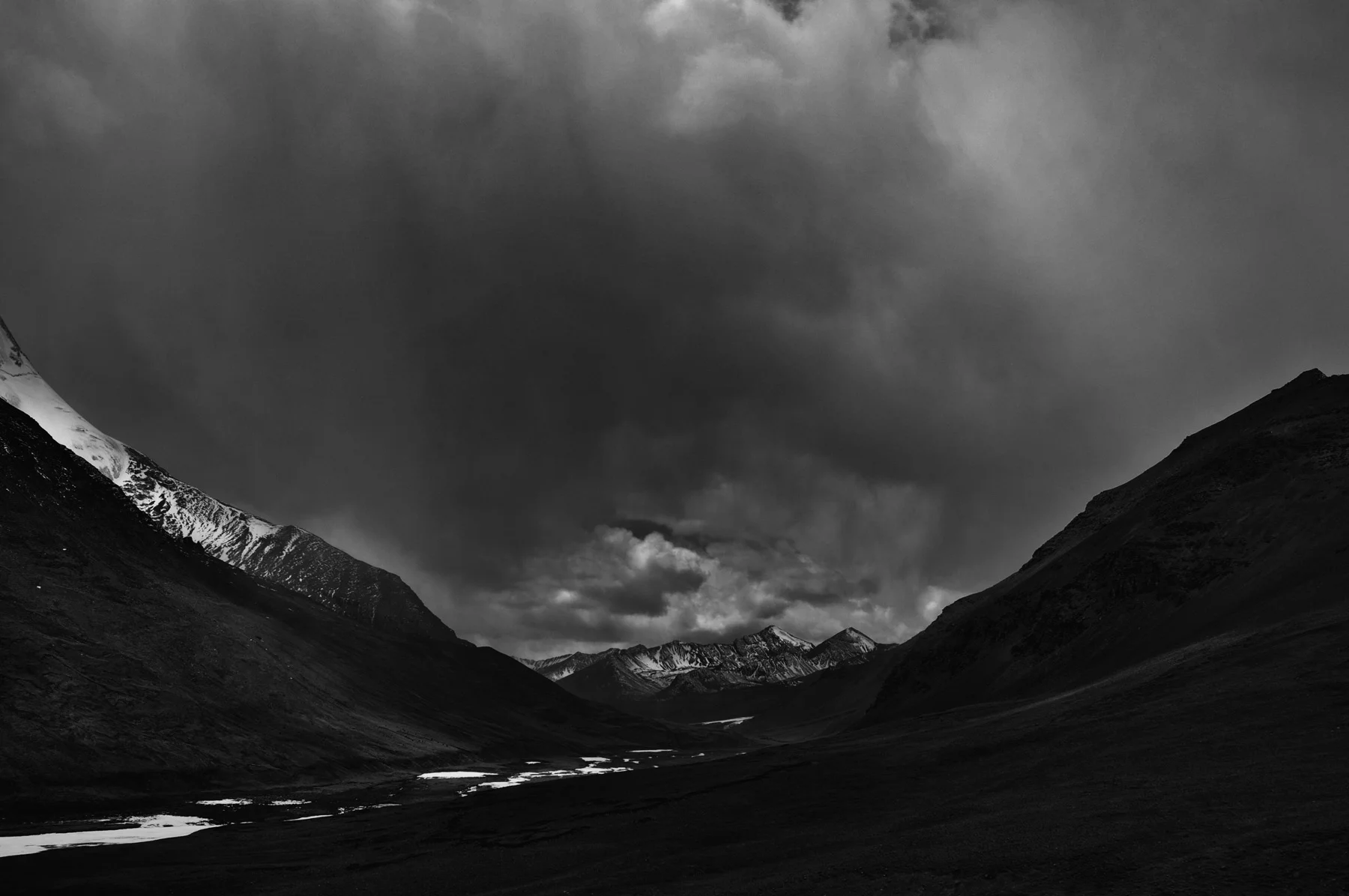 mountain-view-glacier-tibet.jpg