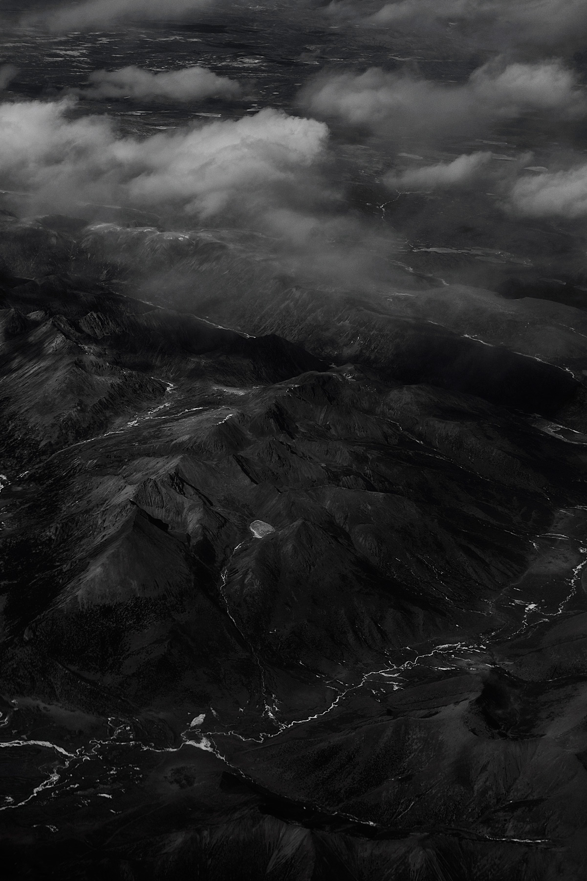 path-mountains-cloud-tibet-airport.jpg