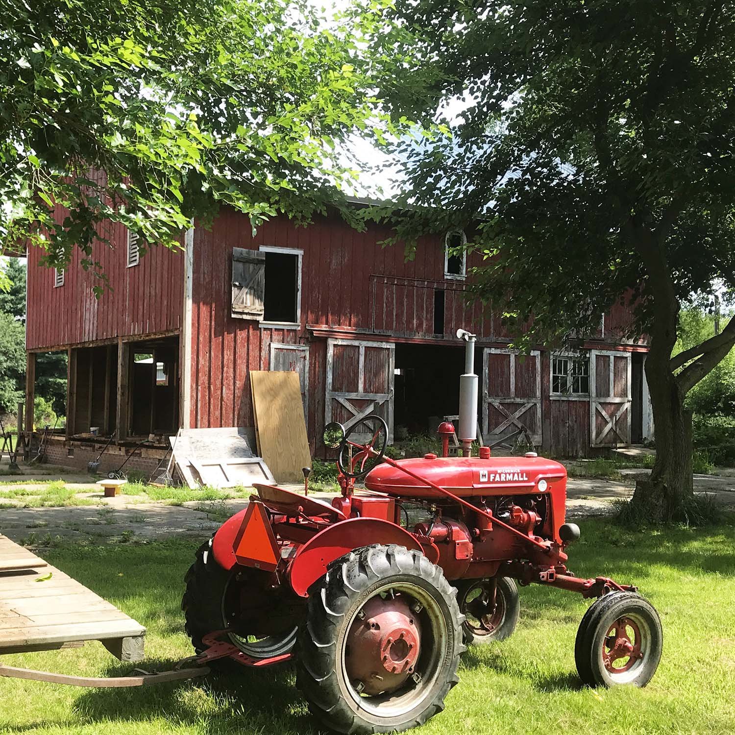 barn and tractor Resize.jpg