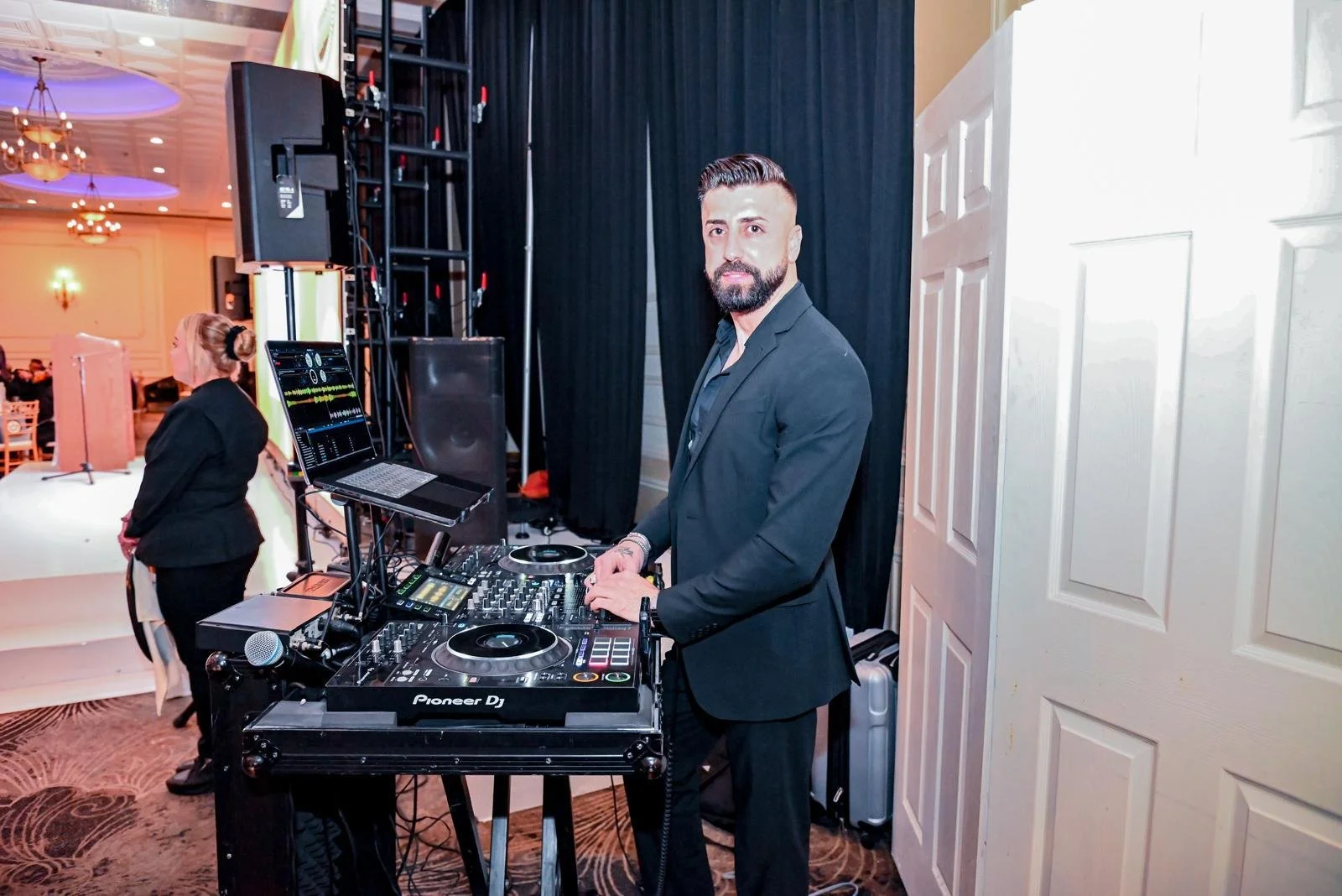 WhatsApp Image 2025-12-06 at 16.32.22 (2).jpeg