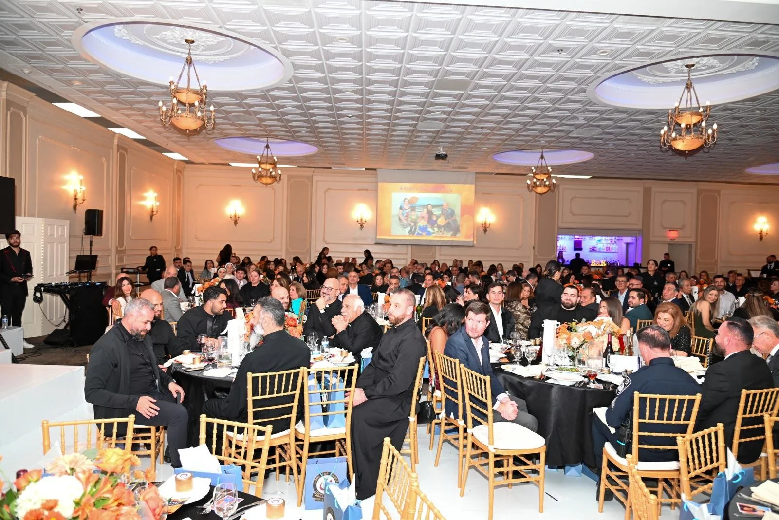 WhatsApp Image 2025-12-06 at 16.30.50 (3).jpeg