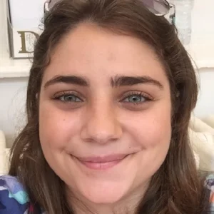 eva h.jpg