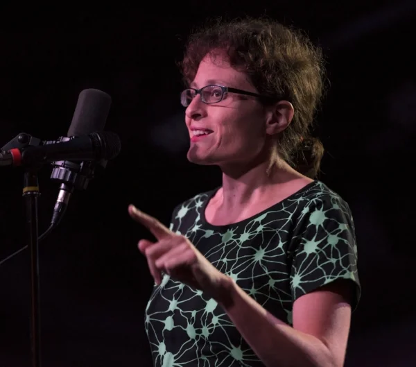 Leah Shaffer shares her story at the Ready Room in St. Louis. Photo by David Kovaluk.