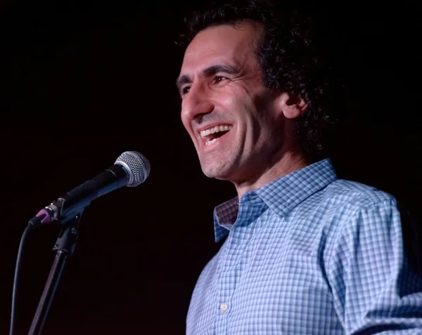 Simon Donner shares his story at the Anza Club in Vancouver. Photo by Rob Shaer.