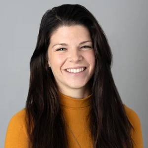 Kayla Glynn Headshot.jpg