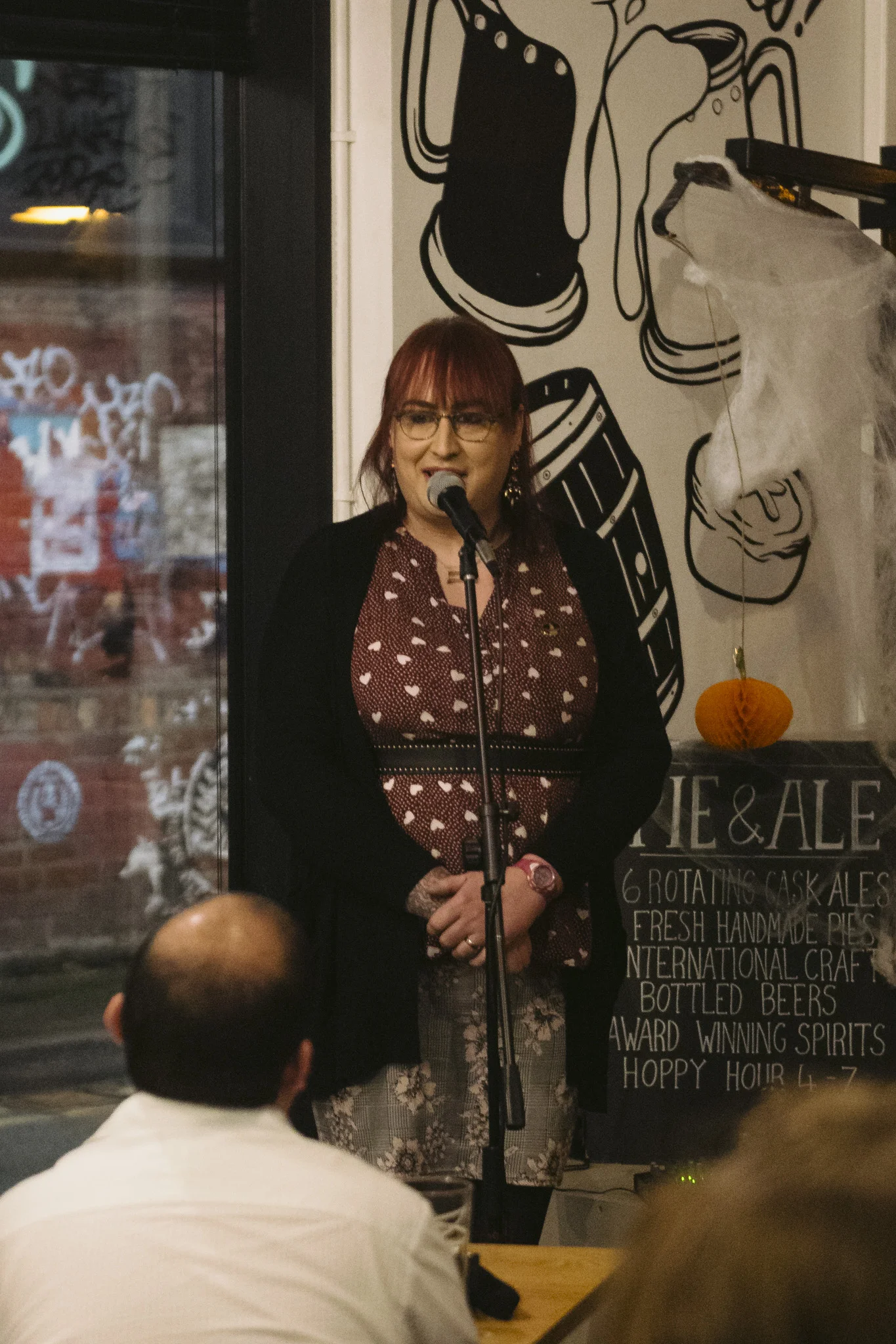 Charlotte Istance-Tamblin shares her story at the Pie and Ale during the Manchester Science Festival in October, 2018. Photo by Drew Forsyth.